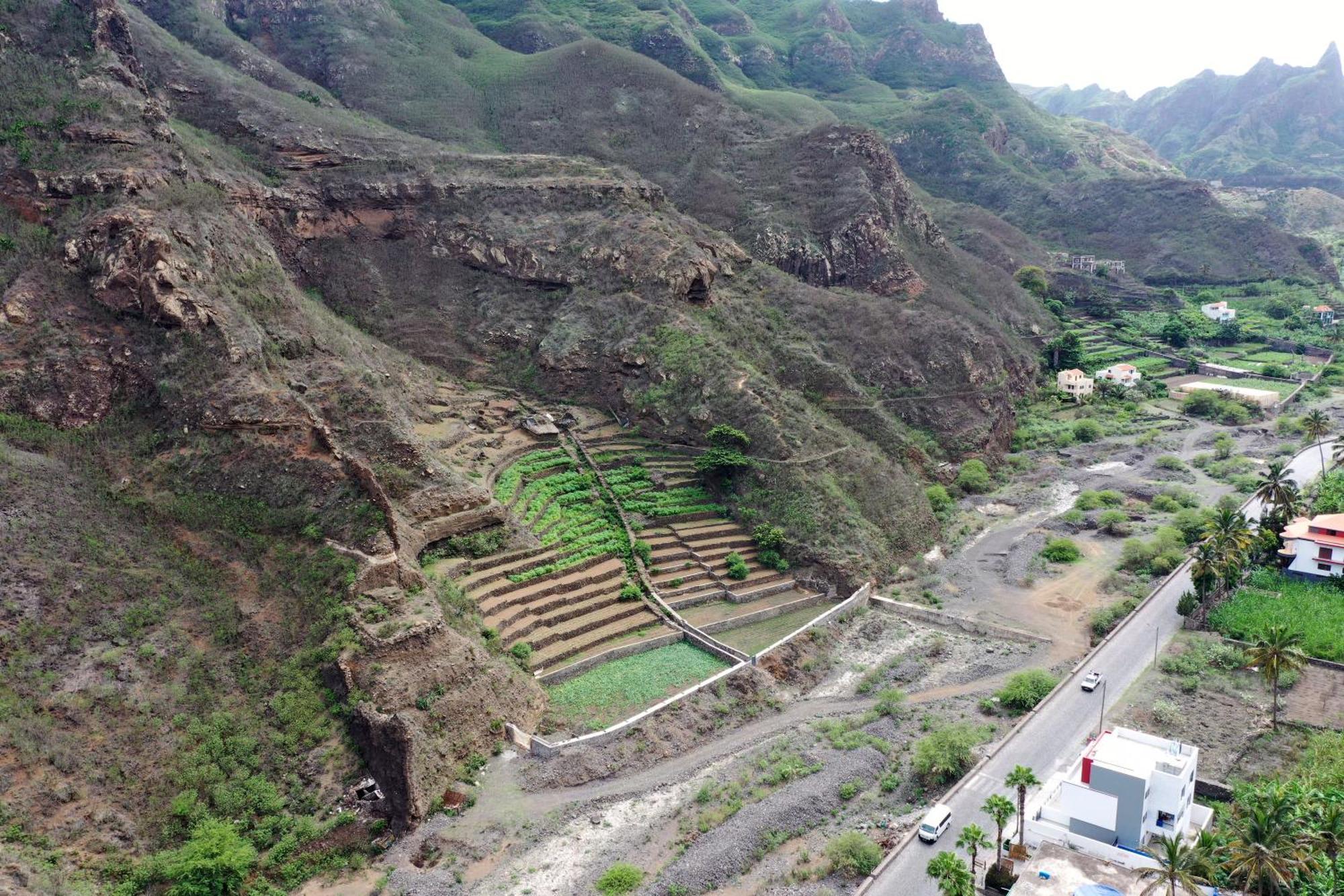 Ribeira Grande Fadias Quartos - Rooms מראה חיצוני תמונה